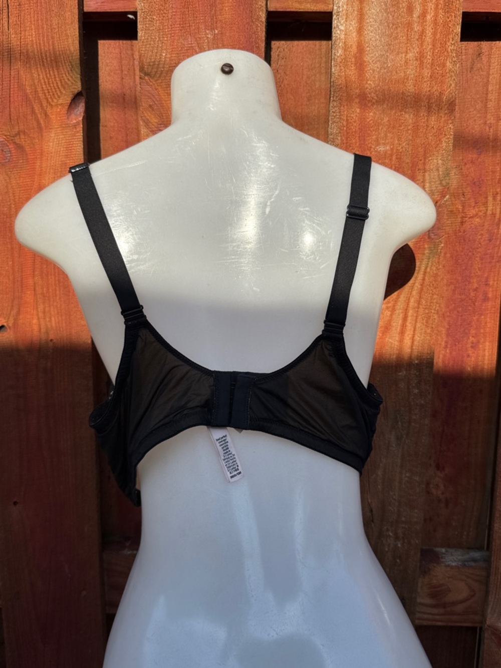 Victoria's Secret Angelight Full Coverage Sheer Spacer Bra Size 38DD - Picture 6 of 10